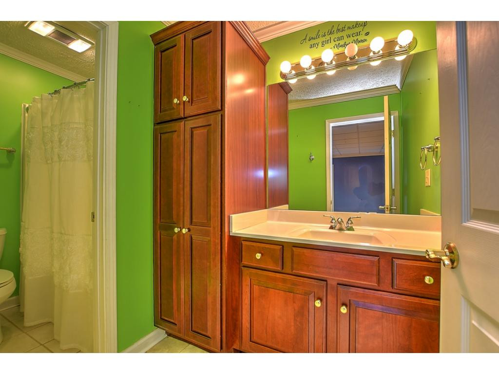 23368 Highpoint Road Bristol, VA 24202 - Photo 27 of 30 Photo 27