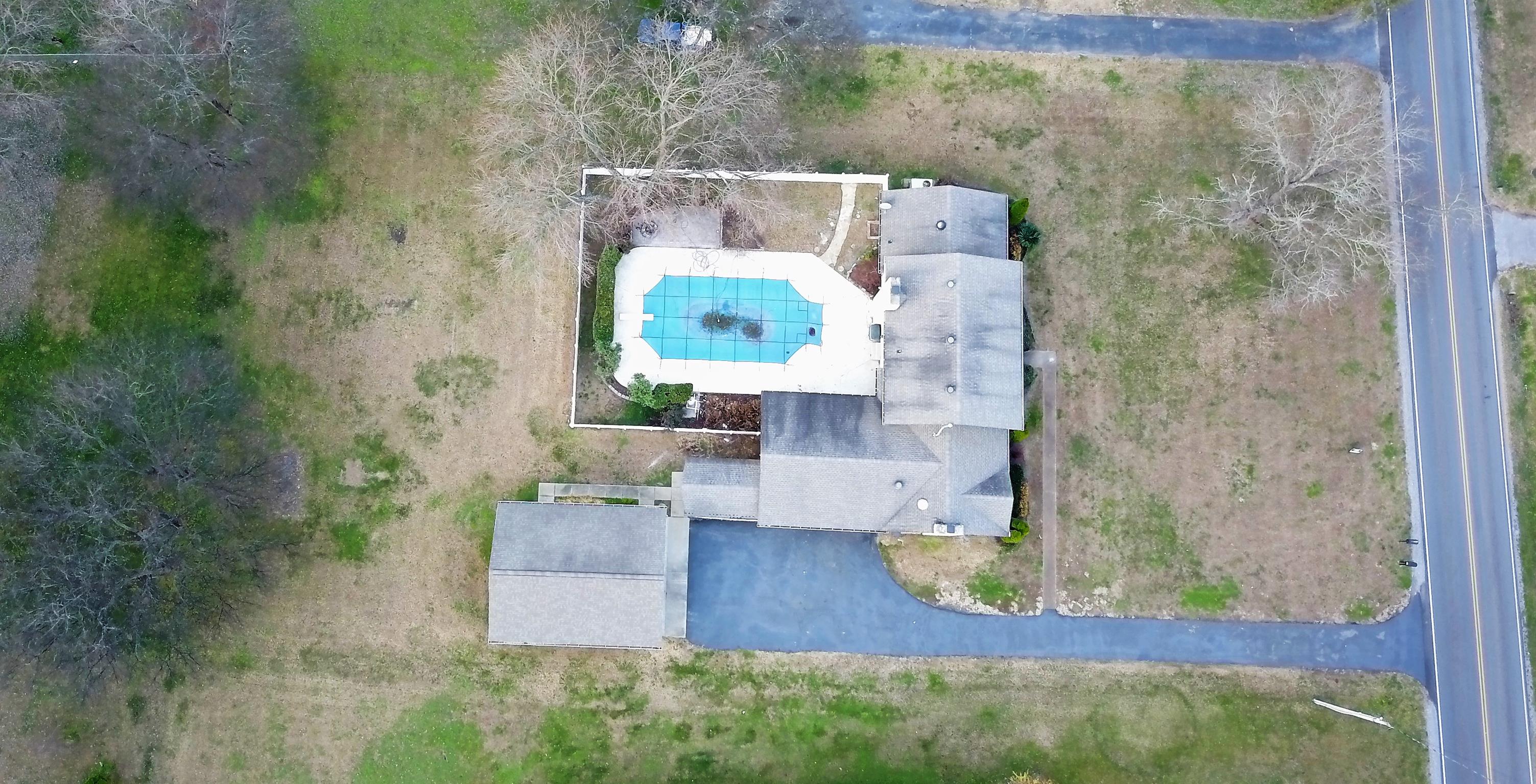 320 Douglas Bend Road Gallatin, TN 37066 - Photo 3 of 30 Gallery Image 3