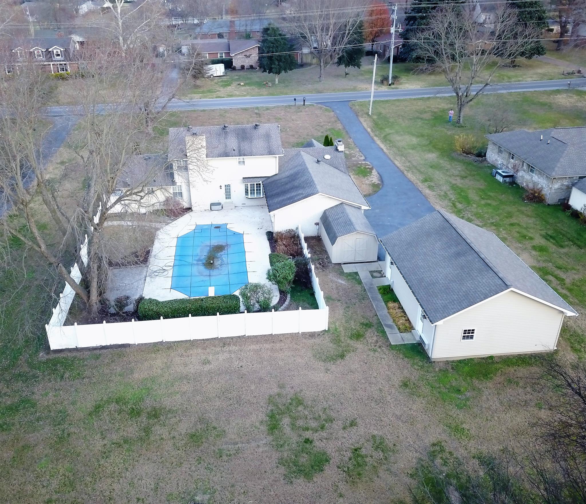 320 Douglas Bend Road Gallatin, TN 37066 - Photo 5 of 30 Gallery Image 5
