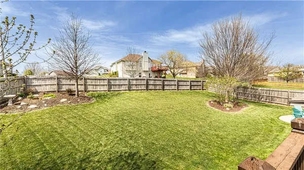 $399,900 | 1016 Northwest 112 Terrace, Kansas City, MO 64155