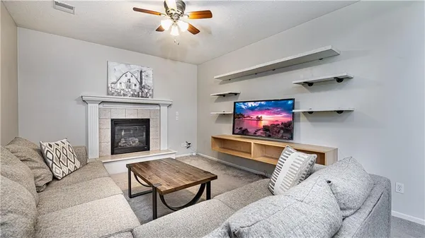 $399,900 | 1016 Northwest 112 Terrace, Kansas City, MO 64155