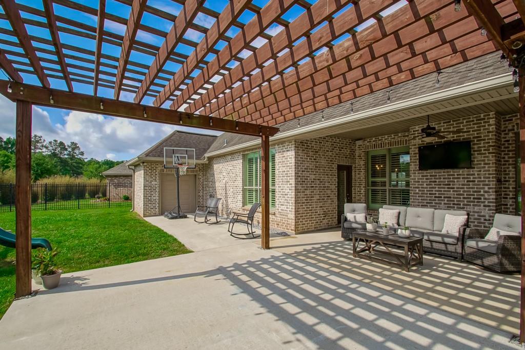 208 Triangle Park Covington, LA 70433 - Photo 32 of 38