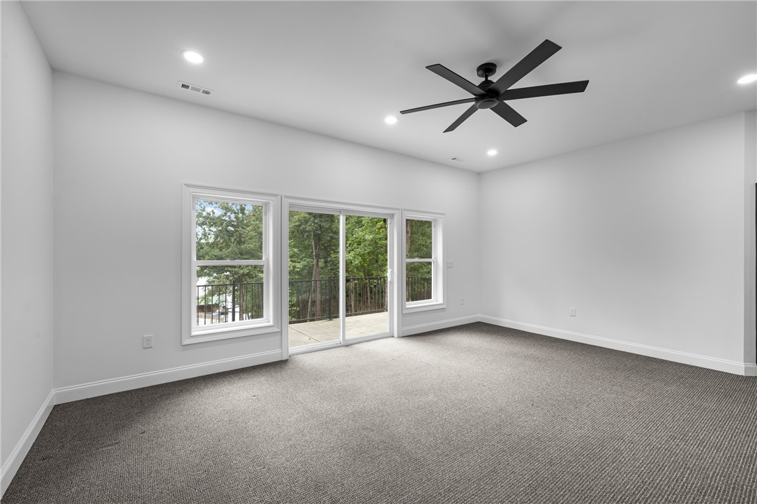 219 Talons Ridge Road Seneca, SC 29672 - Photo 30 of 44 Gallery Image 30