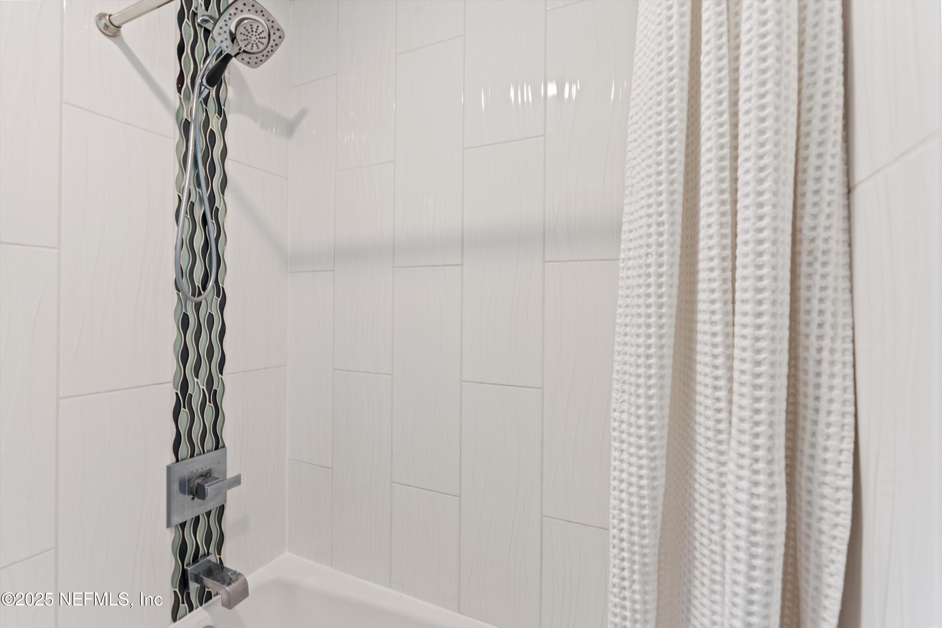 182 North Ridge Drive Fleming Island, FL 32003 - Photo 44 of 75 42-Shower