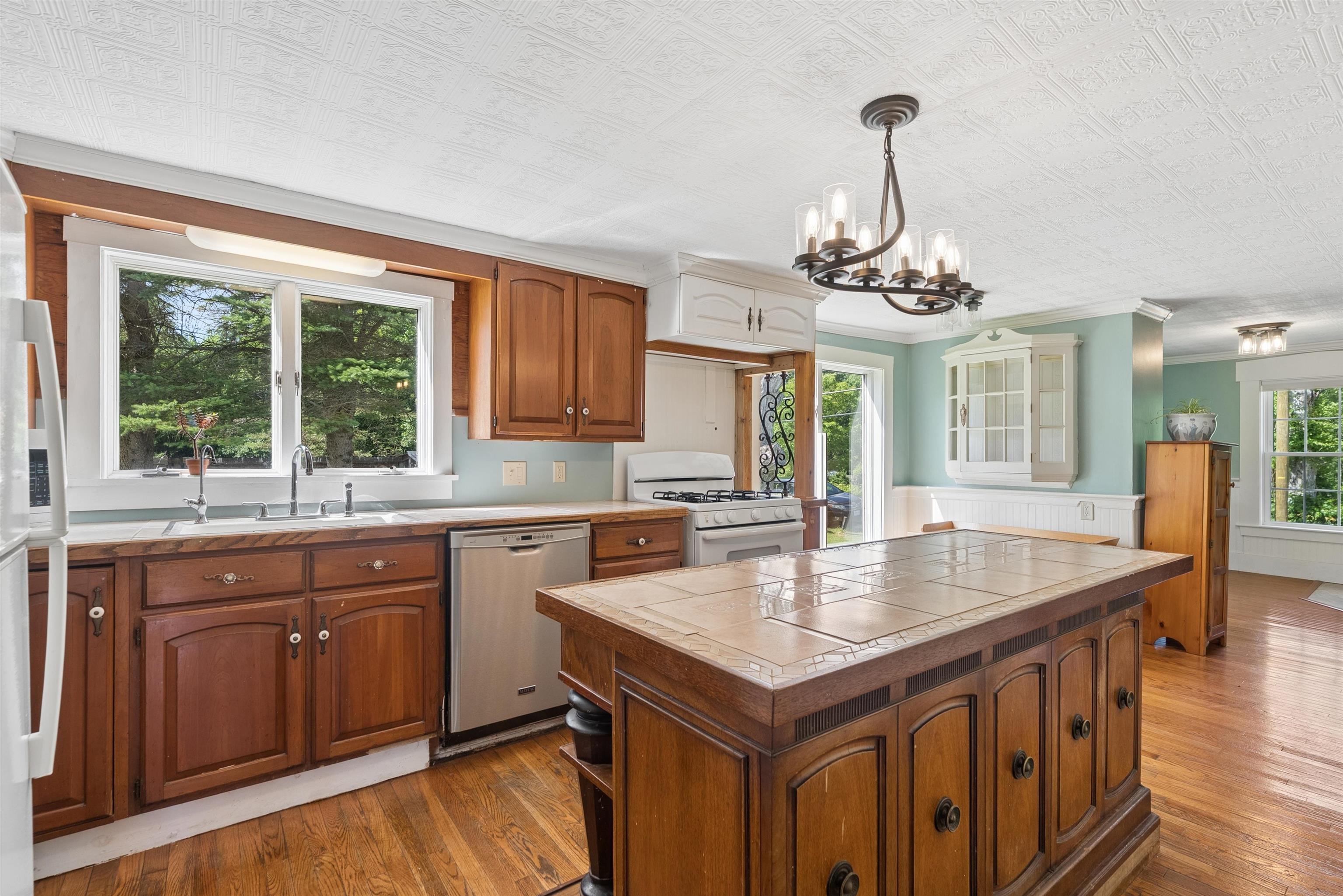 567 First Crown Point Road Strafford, NH 03884 - Photo 11 of 55