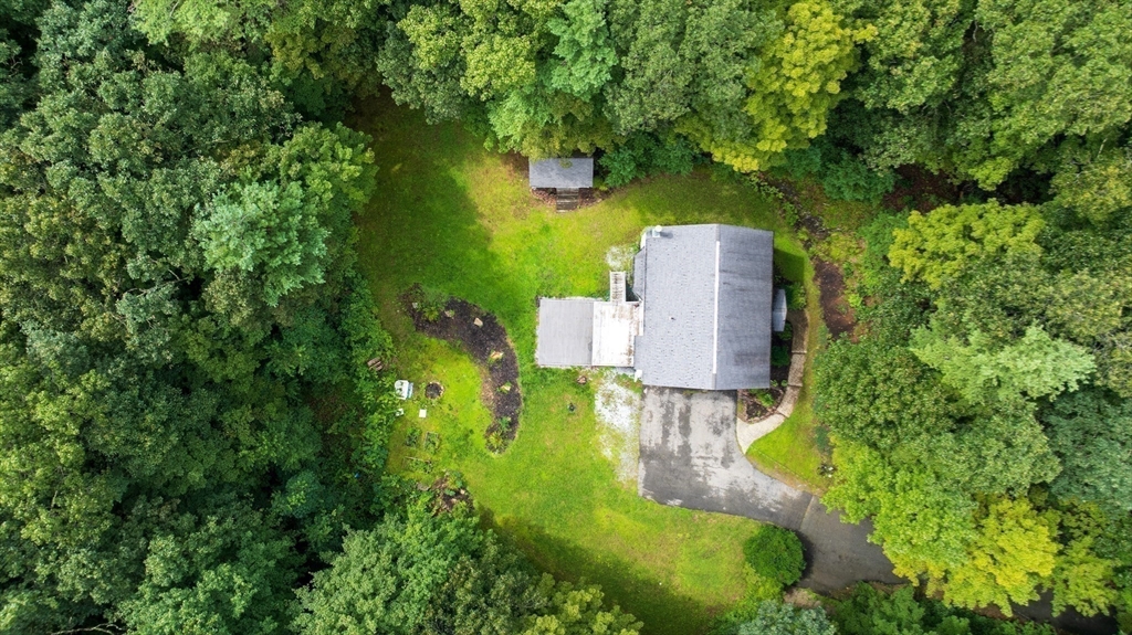 21 Vinton Road Sturbridge, MA 01566 - Photo 23 of 28