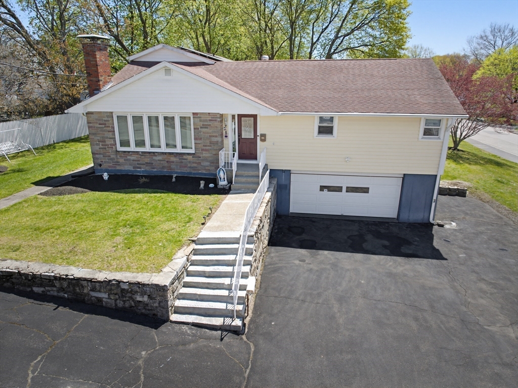 7 Miscoe Road Worcester, MA 01604 - Photo 4 of 42