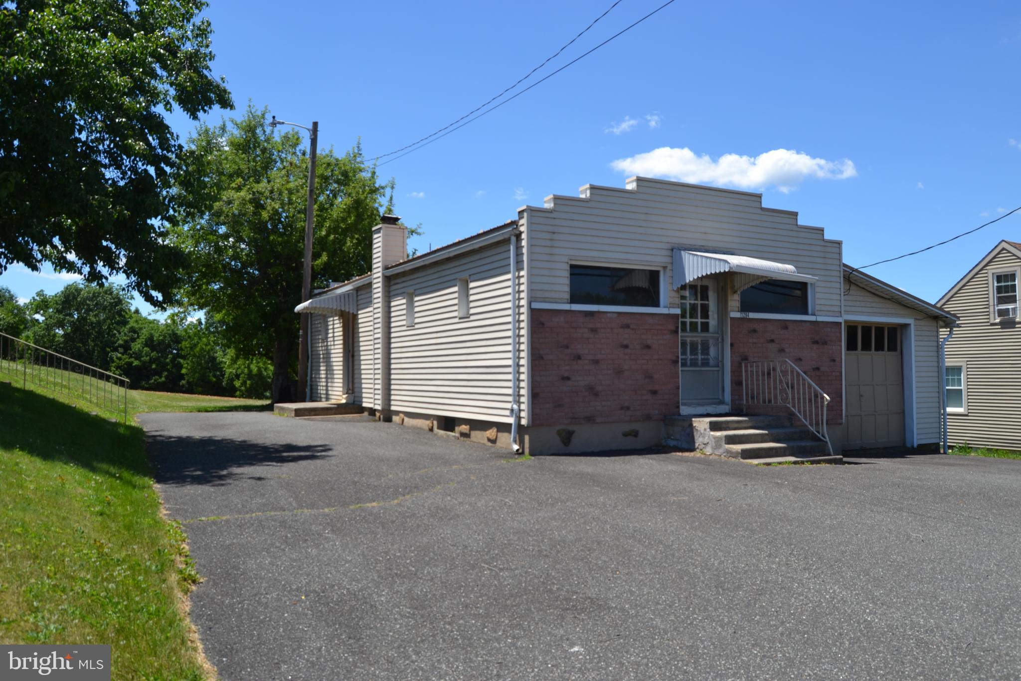 1294 Trexlertown Road Trexlertown, PA 18062 - Photo 7 of 37