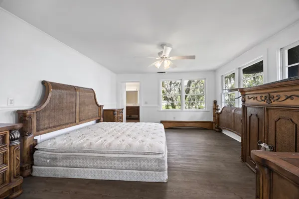 $675,000 | 1055 Northeast Cherry Lake Circle, Madison, FL 32340