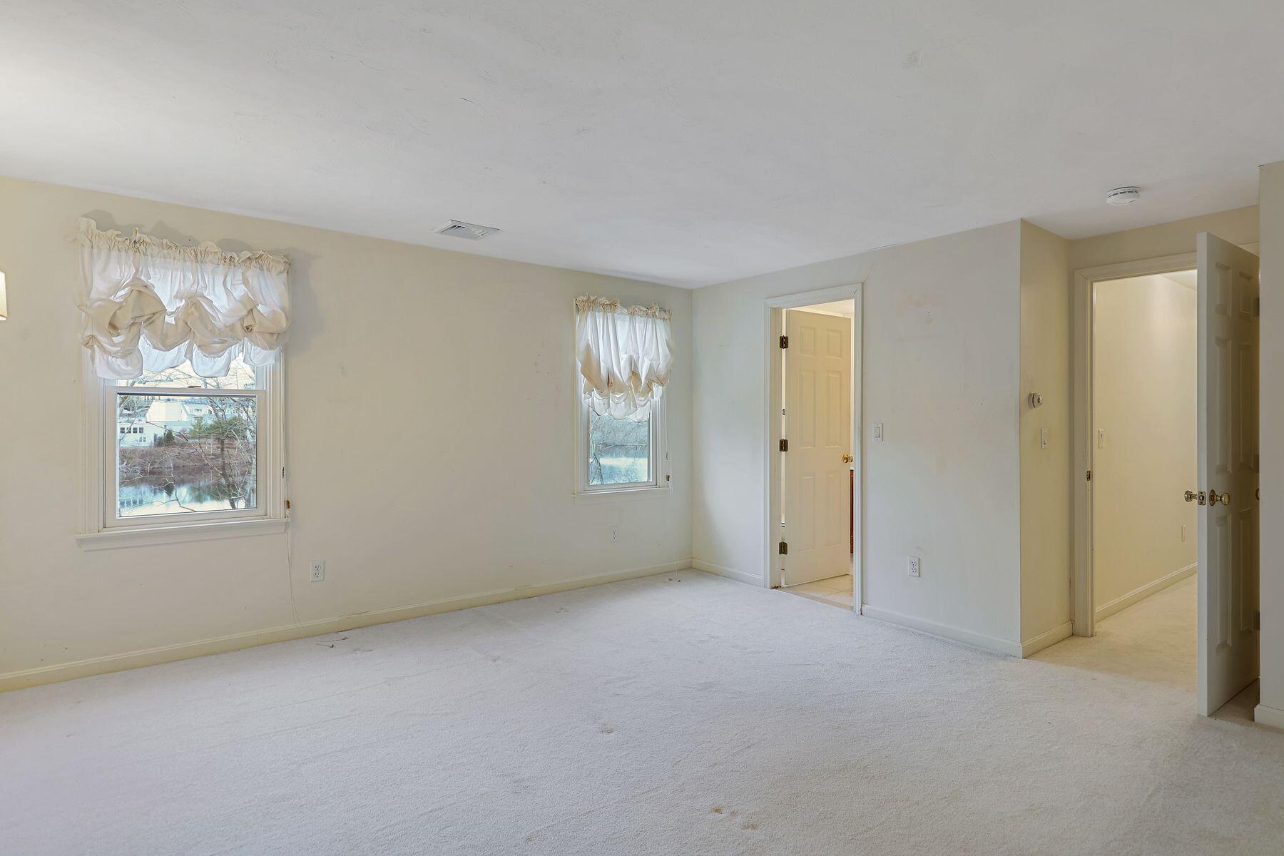 326 Jones Road Falmouth, MA 02540 - Photo 30 of 40 Jones 22