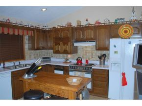 827 Hidden Valley Road Kingsport, TN 37663 - Photo 3 of 15 Photo 3