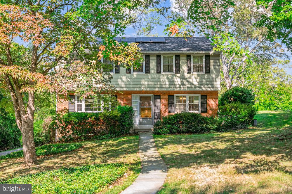 18 Springhouse Lane Media, PA 19063 - Photo 2 of 23 front exterior