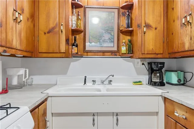 $59,500 | 309 South Montgomery Street, Cherryvale, KS 67335