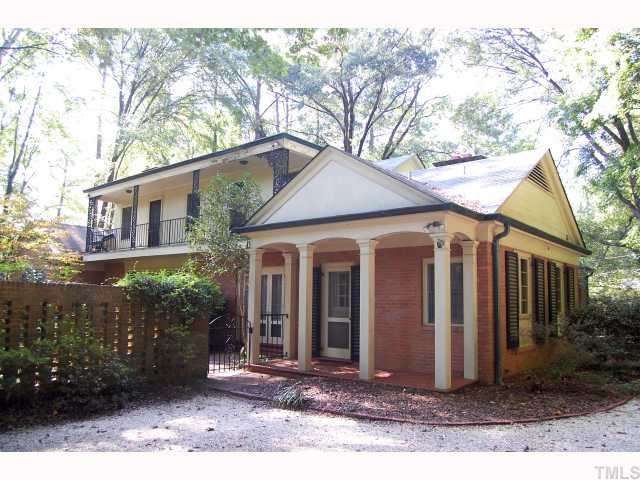 901 Wakestone Court Raleigh, NC 27609 - Photo 2 of 5 Gallery Image 2