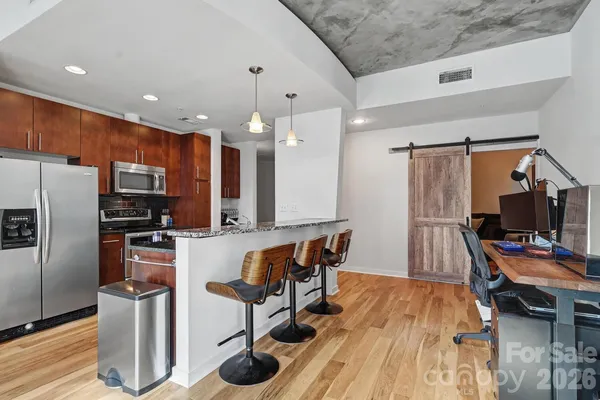 $575,000 | 210 North Church Street, Unit 1507, Charlotte, NC 28202