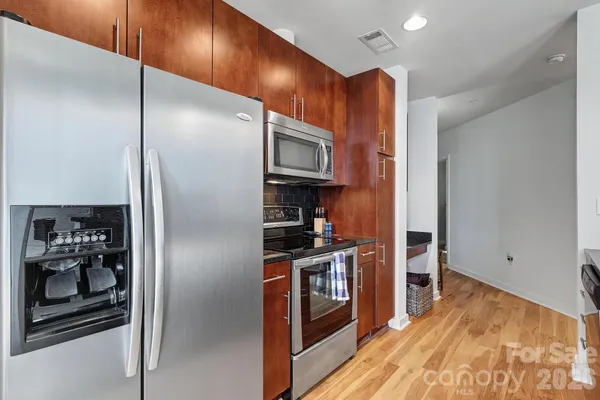 $575,000 | 210 North Church Street, Unit 1507, Charlotte, NC 28202
