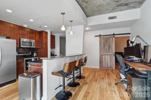 $575,000 | 210 North Church Street, Unit 1507, Charlotte, NC 28202