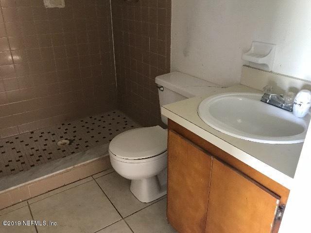 2465 Justin Road North Jacksonville, FL 32210 - Photo 13 of 18 E9F50E6B-92B3-4CC8-9B32-6E7B8AC7A8A5
