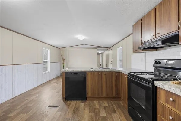 $118,900 | 307 St Joseph Street, Athens, TX 75751