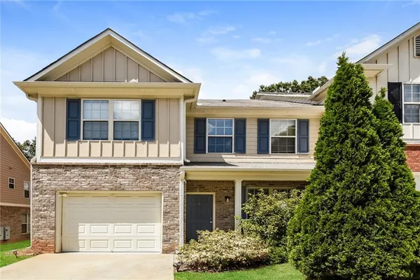 $2,400 | 4049 Hill Station Court, Sugar Hill, GA 30518