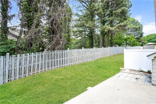 $2,400 | 4049 Hill Station Court, Sugar Hill, GA 30518