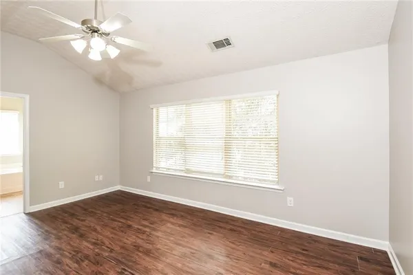 $2,400 | 4049 Hill Station Court, Sugar Hill, GA 30518