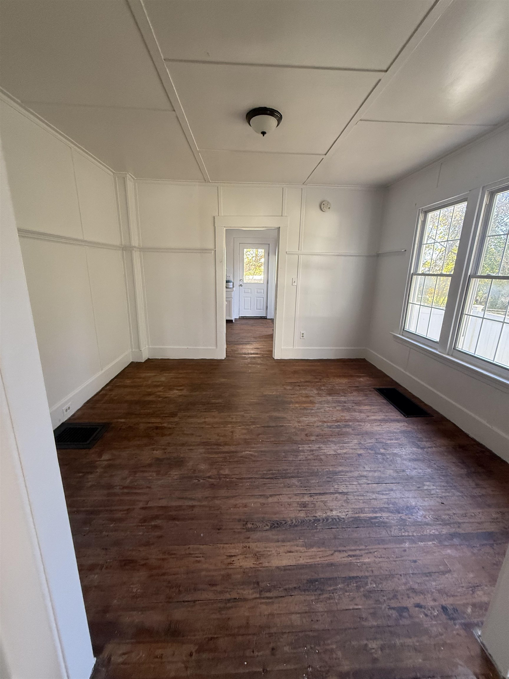74 Harrington Avenue Rutland, VT 05701 - Photo 5 of 21
