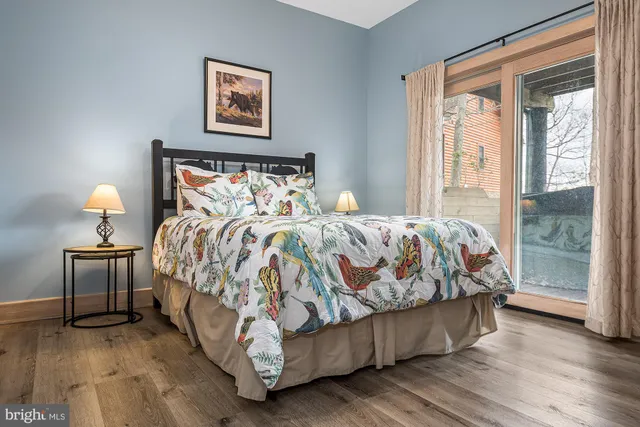 a house view with a outdoor space