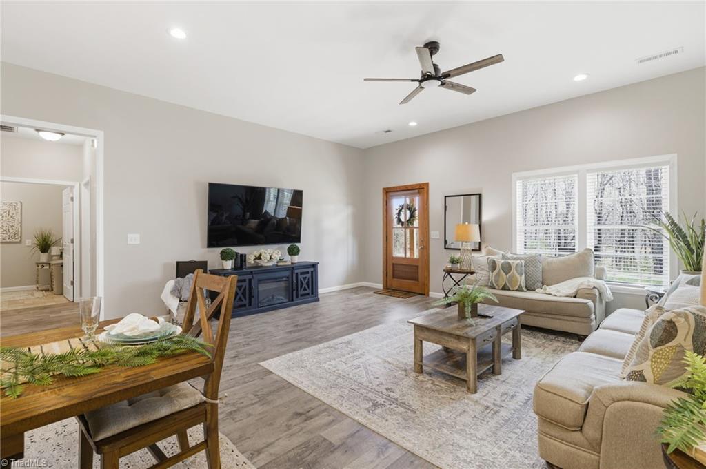 626 Bethany Road Reidsville, NC 27320 - Photo 8 of 42