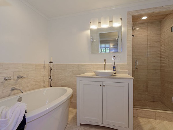 416 Clinton Road Brookline, MA 02445 - Photo 19 of 30 Gallery Image 19
