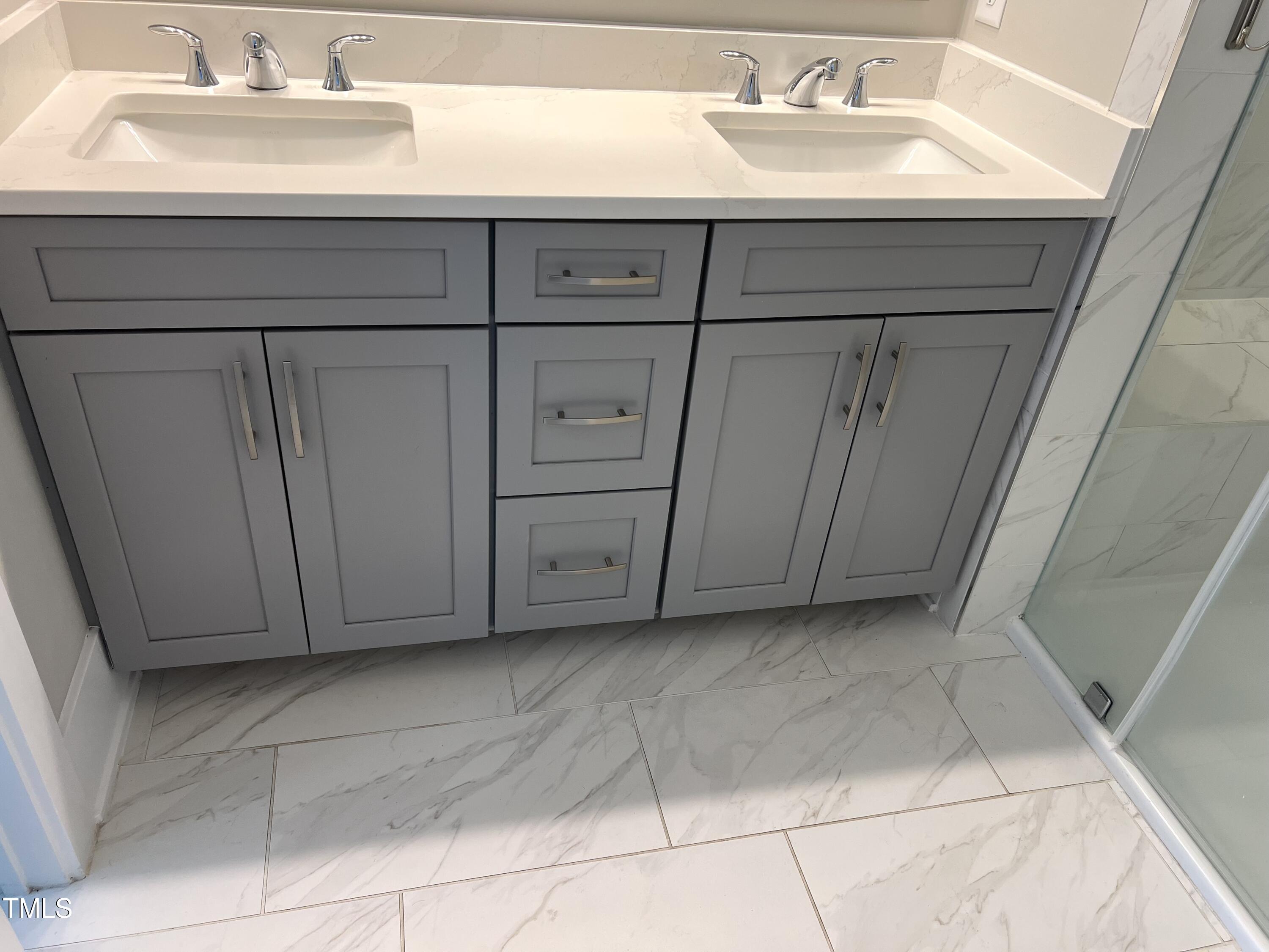 10530 Sablewood Drive, Unit 113 Raleigh, NC 27617 - Photo 26 of 61 IMG_9003