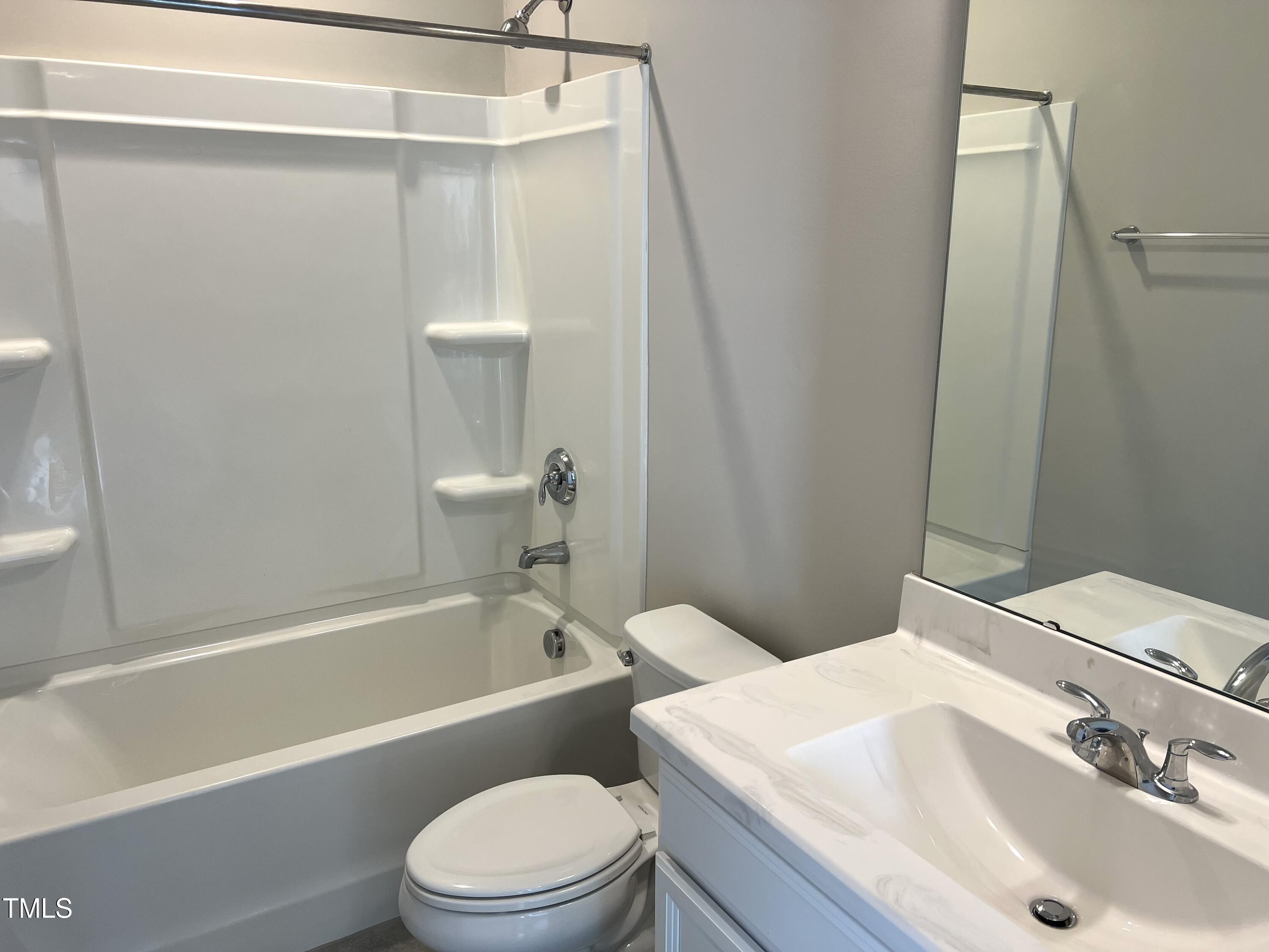 10530 Sablewood Drive, Unit 113 Raleigh, NC 27617 - Photo 50 of 61 IMG_9035