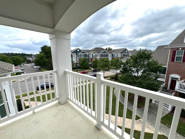 $575,000 | 10530 Sablewood Drive, Unit 113, Raleigh, NC 27617