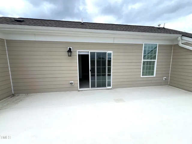 $575,000 | 10530 Sablewood Drive, Unit 113, Raleigh, NC 27617