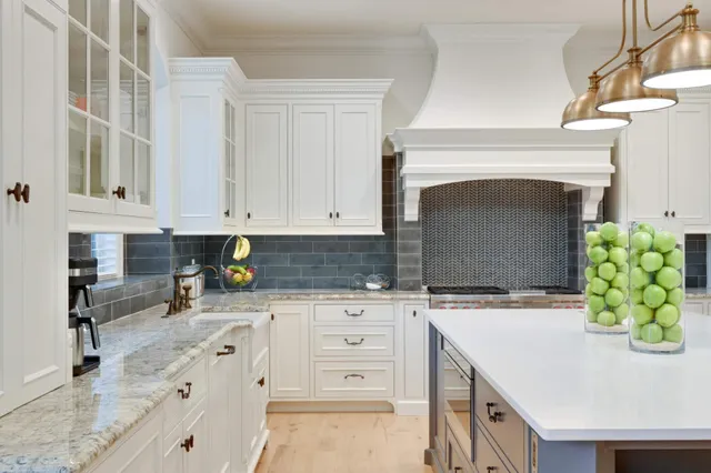 $3,195,000 | 16110 Crosby Cove, Minnetonka, MN 55391