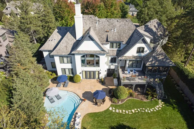 $3,195,000 | 16110 Crosby Cove, Minnetonka, MN 55391