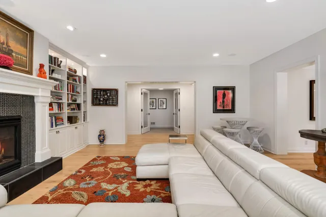 $3,195,000 | 16110 Crosby Cove, Minnetonka, MN 55391