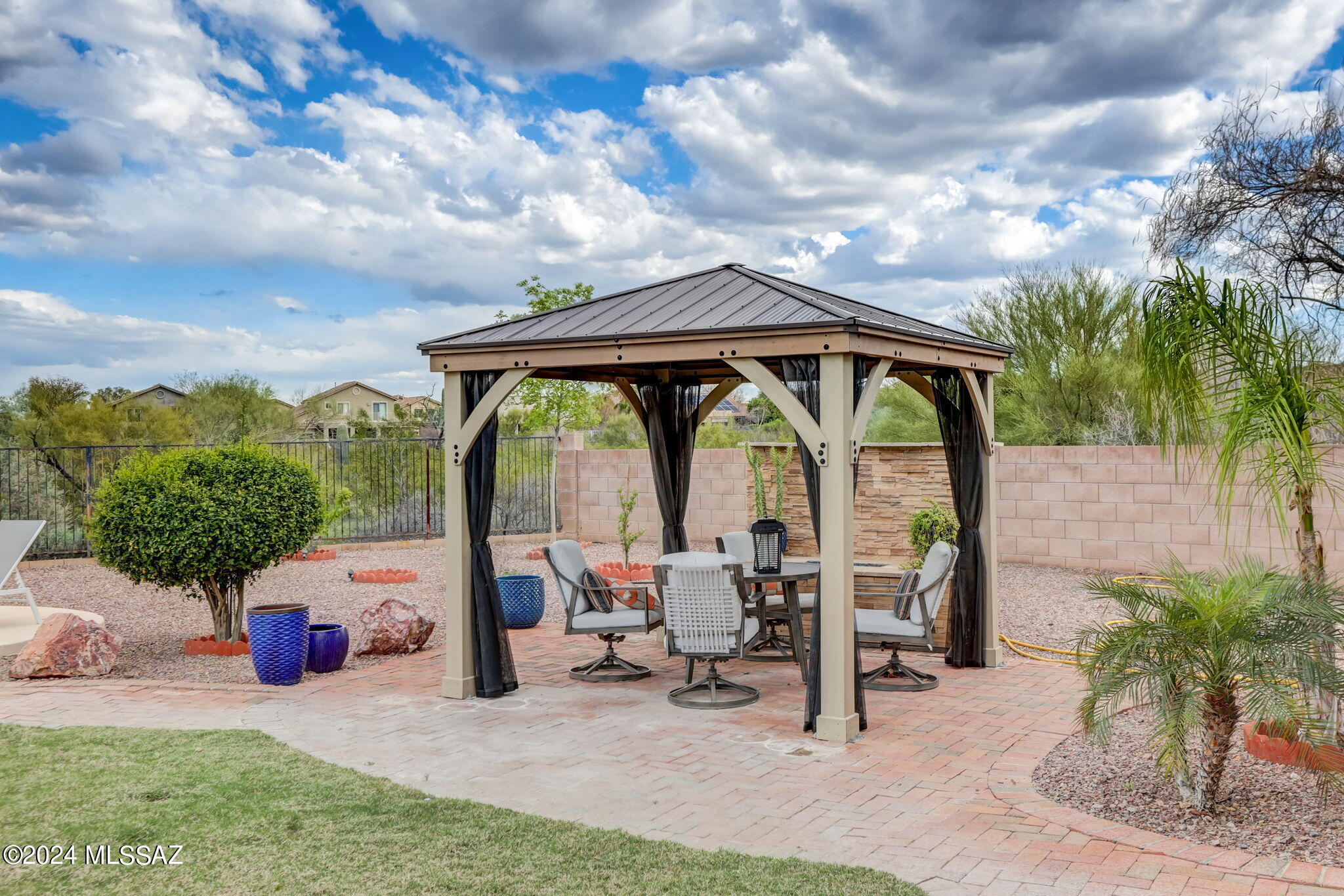7988 North Rondure Loop Tucson, AZ 85743 - Photo 29 of 46 Gallery Image 29