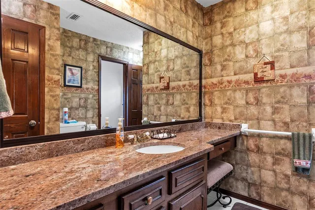 $1,200,000 | 38922 Ella Drive, Lady Lake, FL 32159