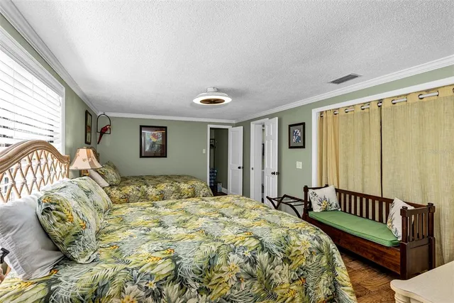 $1,200,000 | 38922 Ella Drive, Lady Lake, FL 32159