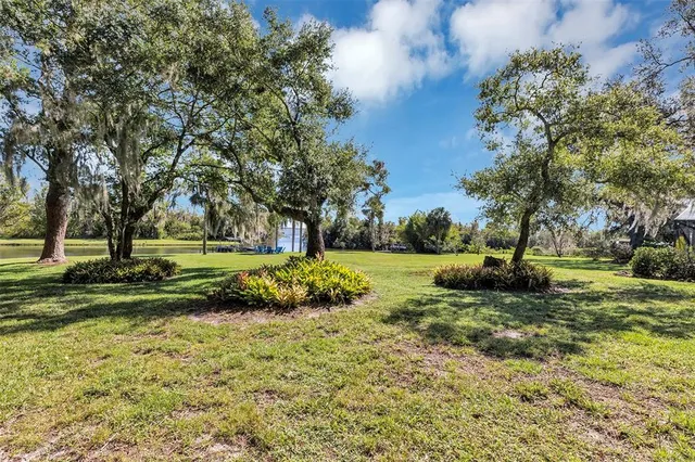 $1,200,000 | 38922 Ella Drive, Lady Lake, FL 32159