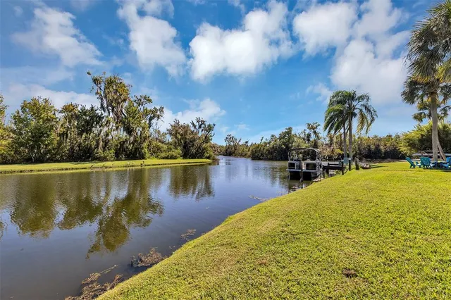 $1,200,000 | 38922 Ella Drive, Lady Lake, FL 32159