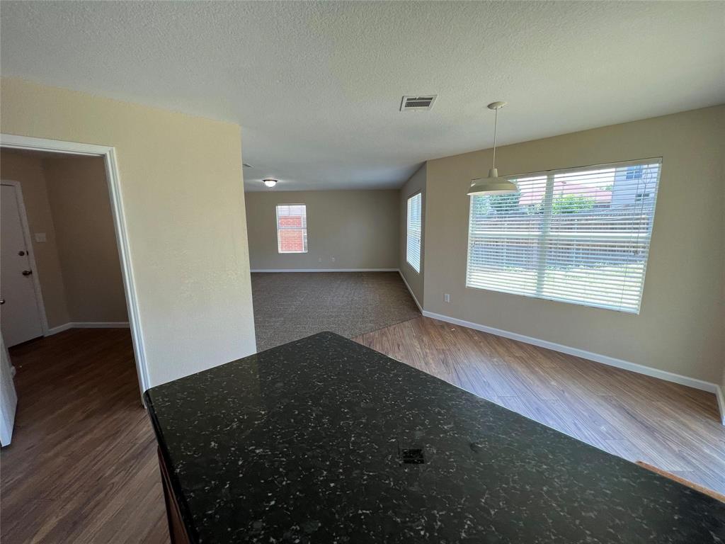 9953 Mt Pheasant Road Fort Worth, TX 76108 - Photo 3 of 15