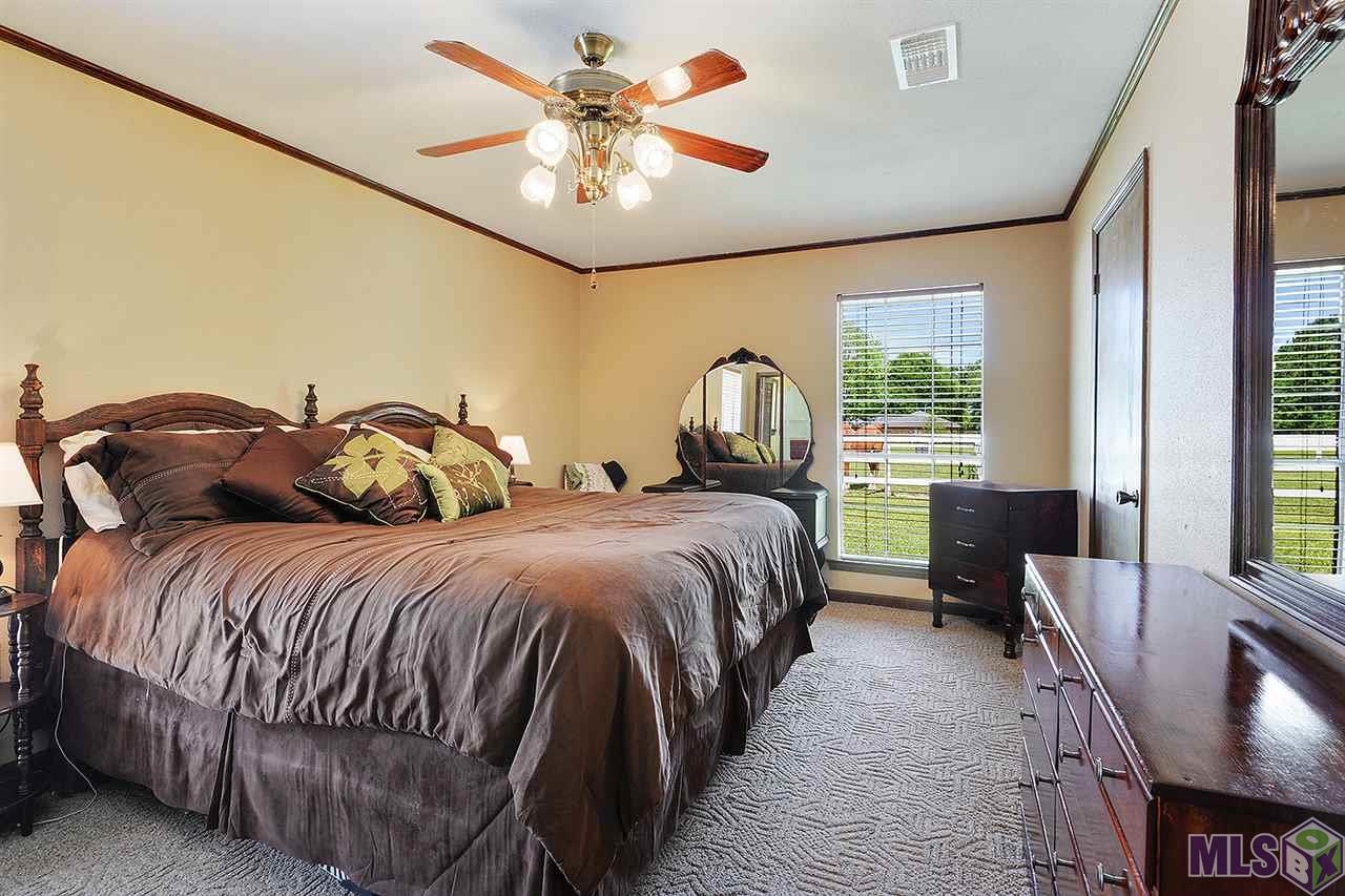 3831 Vernon Road Zachary, LA 70791 - Photo 8 of 11 Gallery Image 8