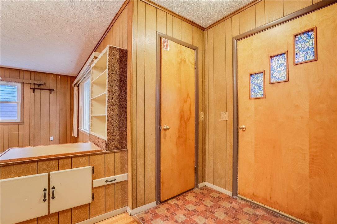 1223 Calkins Road Henrietta, NY 14623 - Photo 3 of 32