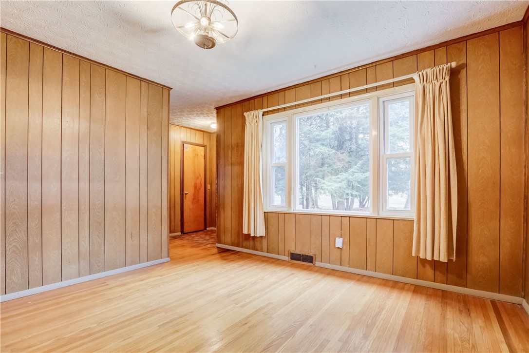 1223 Calkins Road Henrietta, NY 14623 - Photo 7 of 32