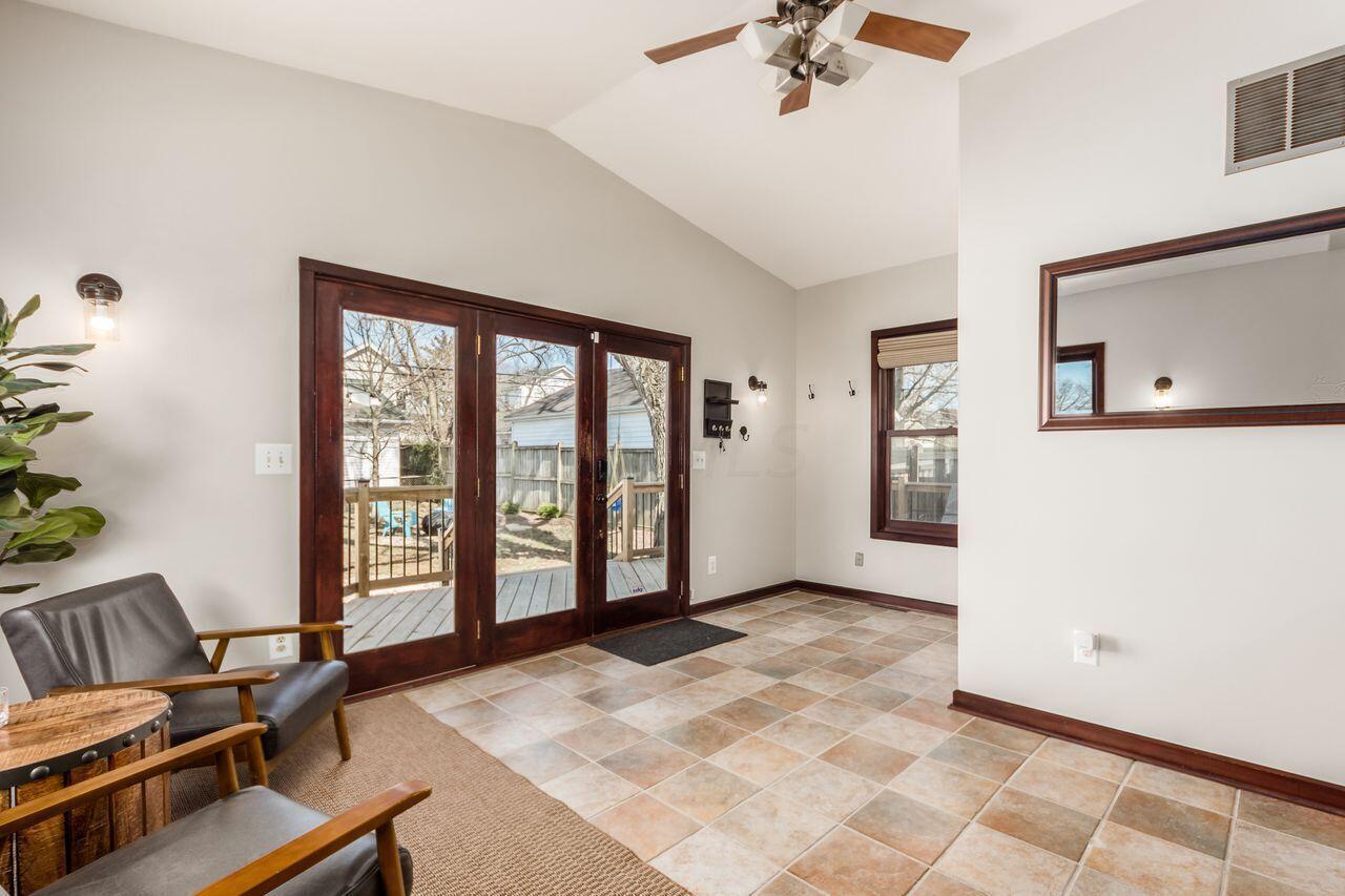 148 Fallis Road Columbus, OH 43214 - Photo 17 of 44 Bonus space