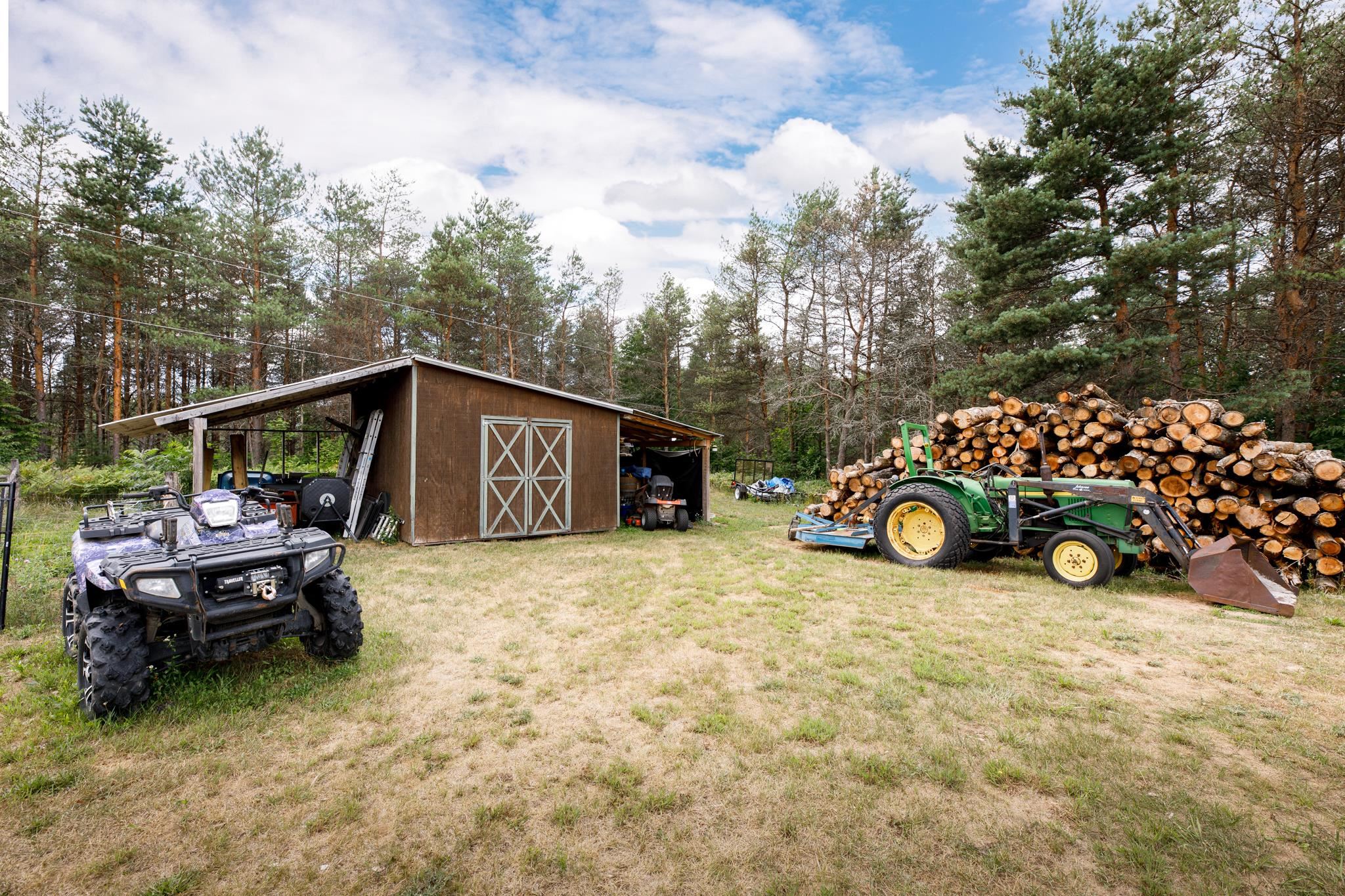 293 West Barrett Road Kingsley, MI 49649 - Photo 55 of 63 1901654-54.JPG