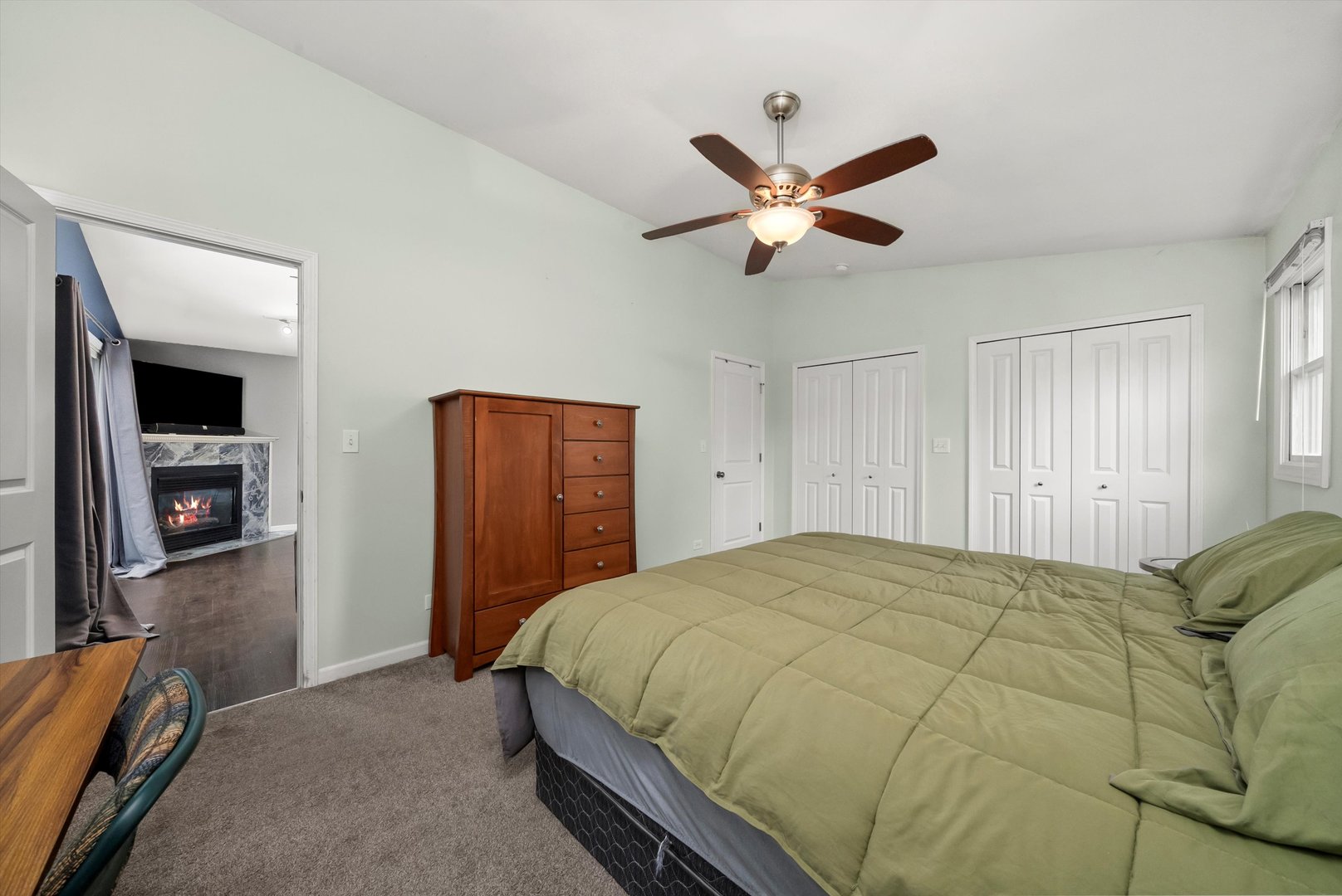 7124 Crest Road Darien, IL 60561 - Photo 23 of 46 Gallery Image 23