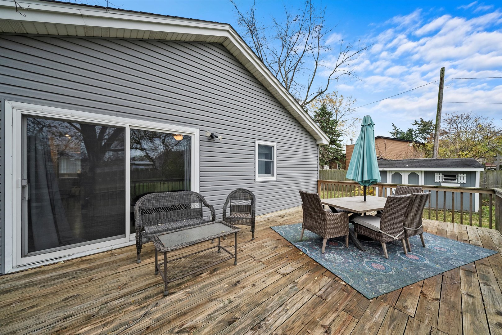7124 Crest Road Darien, IL 60561 - Photo 34 of 46 Gallery Image 34